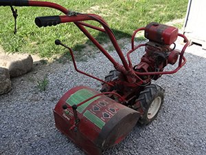 Property photo 35 - Personal Property Auction, Tractors, Dozer, Implements, Lawn & Garden, Tools, Antiques, Furniture & Household